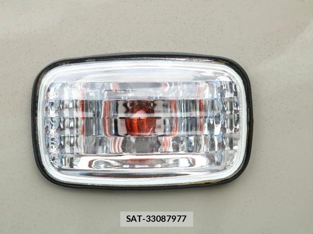 Toyota HILUX SURF 2000-01 8832160-6