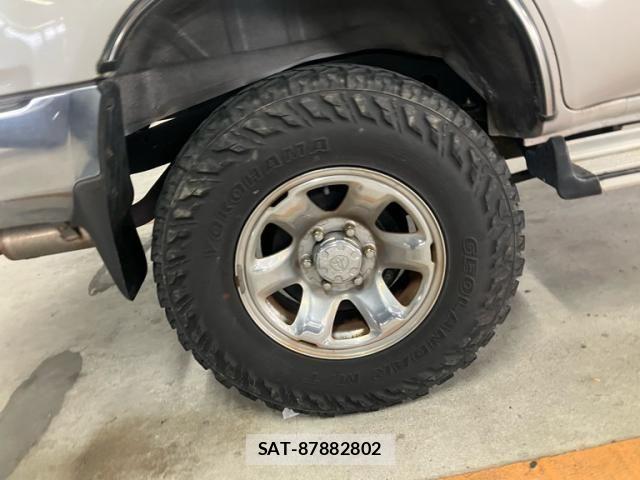 Toyota HILUX SURF 1997-10 8882672-6
