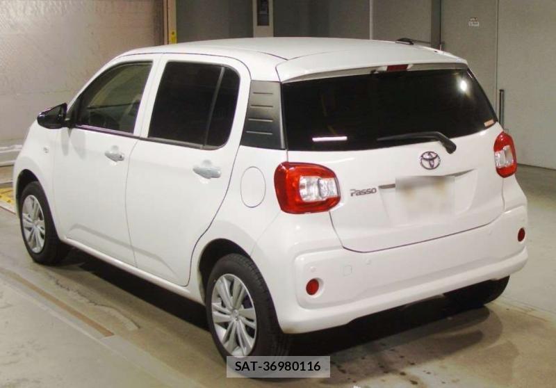 Toyota PASSO 2022-06 1082425-2