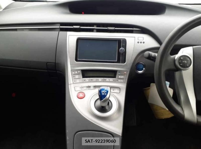 Toyota PRIUS 2013 948801-8