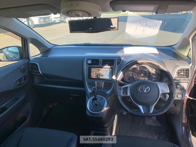 Toyota RACTIS 2014-01 523881-12
