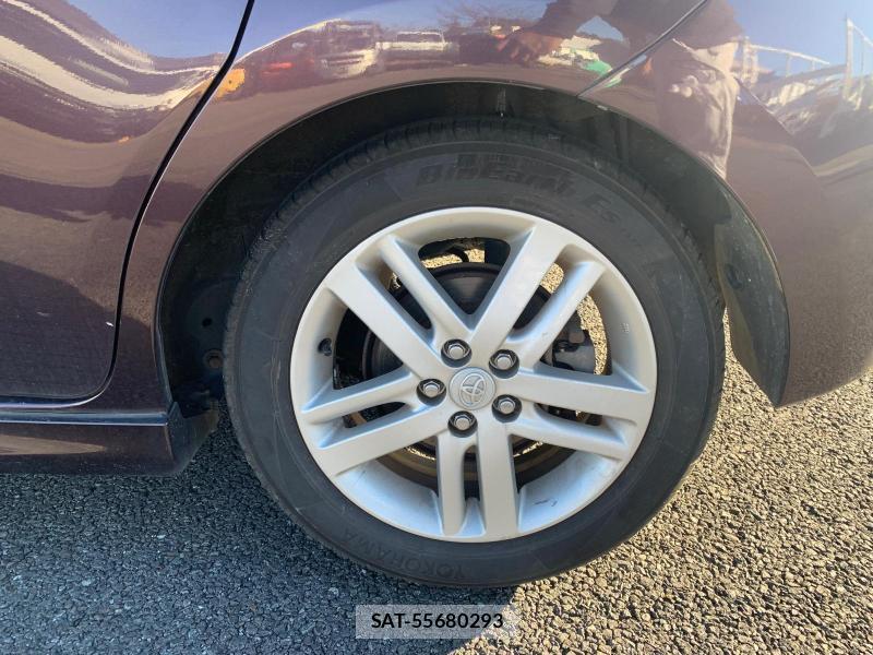 Toyota RACTIS 2014-01 523881-20