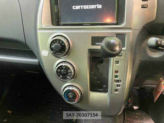 Toyota RACTIS 2007-11 7061117-14