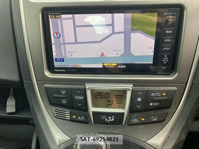 Toyota RACTIS 2012-03 7226302-13