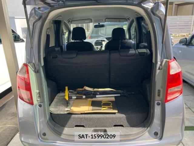 Toyota RACTIS 2006-06 7226301-12