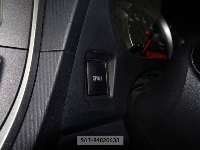 Toyota RACTIS 2013-07 7330757-28