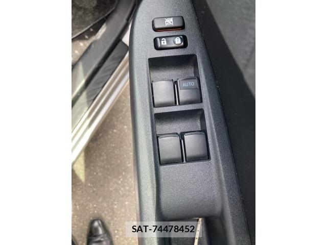 Toyota RACTIS 2011-05 7789967-18