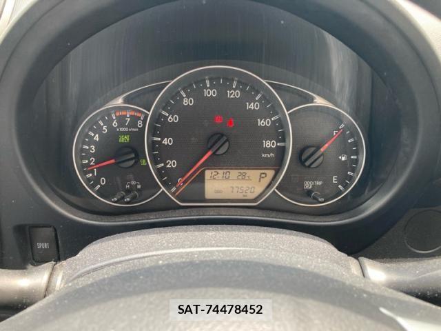 Toyota RACTIS 2011-05 7789967-21