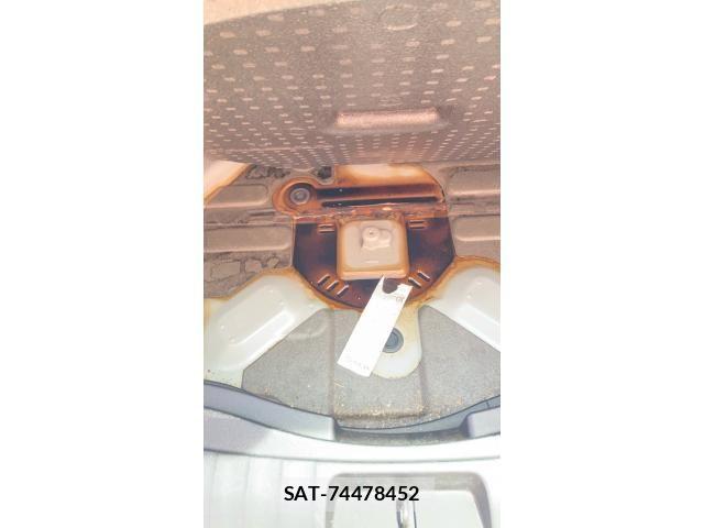 Toyota RACTIS 2011-05 7789967-27