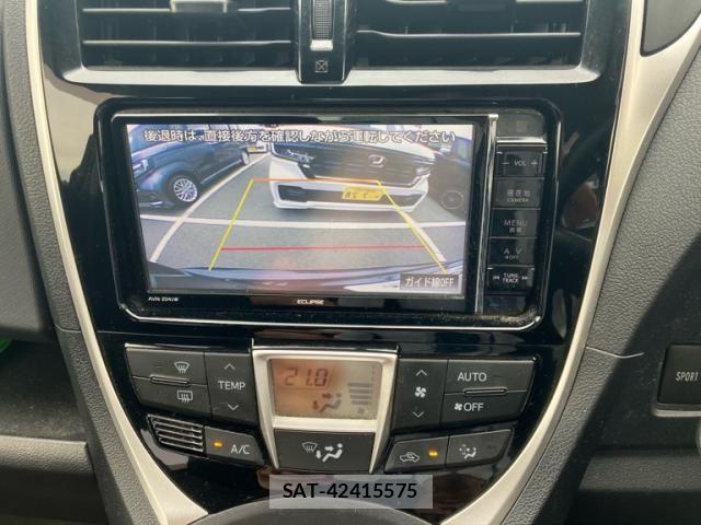 Toyota RACTIS 2015-07 8038856-23