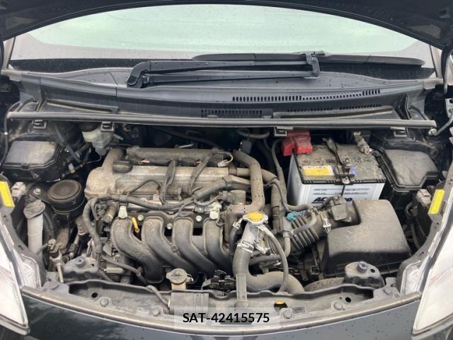 Toyota RACTIS 2015-07 8038856-27