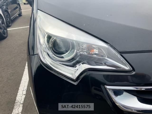 Toyota RACTIS 2015-07 8038856-2