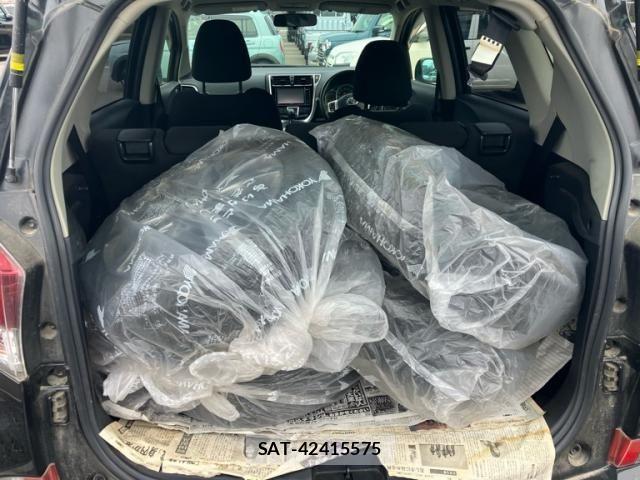Toyota RACTIS 2015-07 8038856-7