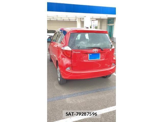 Toyota RACTIS 2011-06 8075969-1