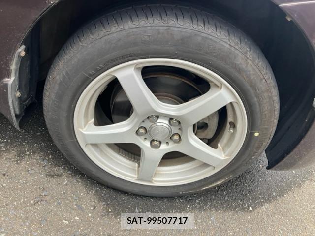 Toyota RACTIS 2011-08 8317725-7