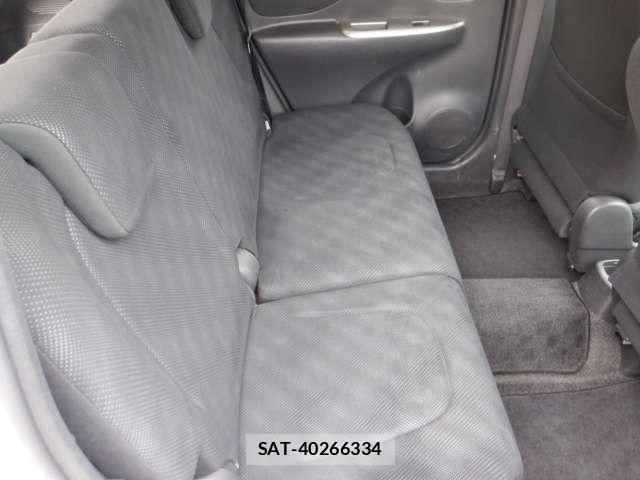 Toyota RACTIS 2007-05 8317724-10