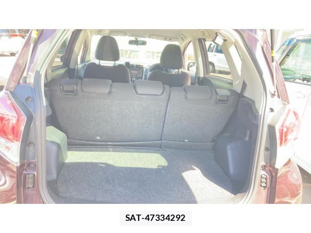 Toyota RACTIS 2015-09 8372303-24