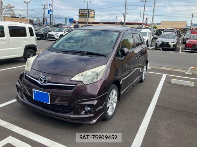 Toyota RACTIS 2014-01 8486197-2