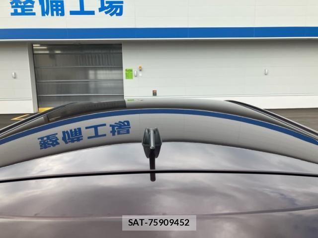 Toyota RACTIS 2014-01 8486197-6