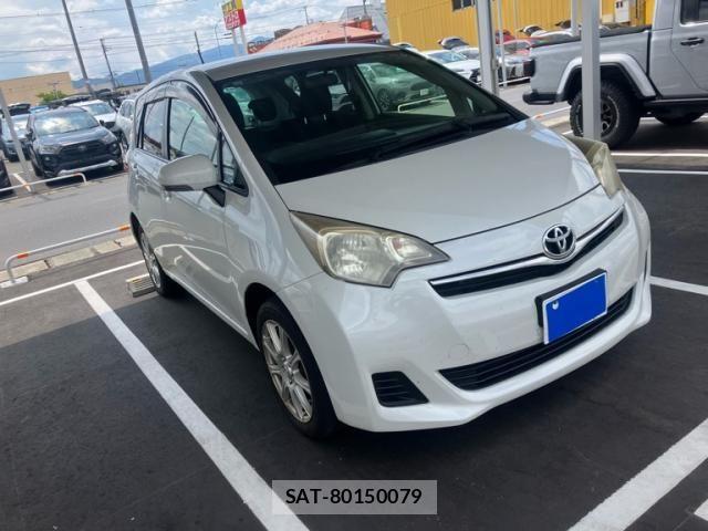 Toyota RACTIS 2011-11 8486199-1