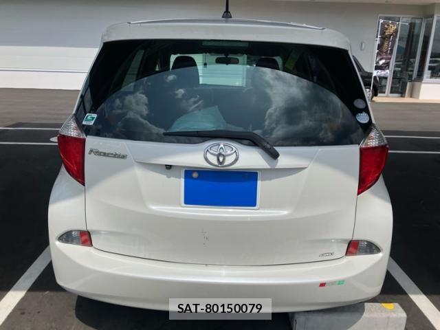 Toyota RACTIS 2011-11 8486199-5