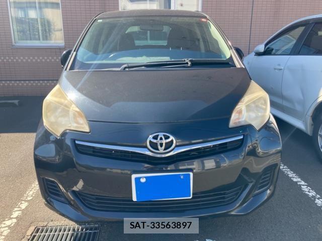 Toyota RACTIS 2011-07 8563863-0