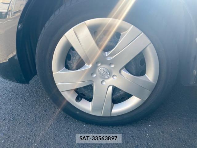 Toyota RACTIS 2011-07 8563863-11