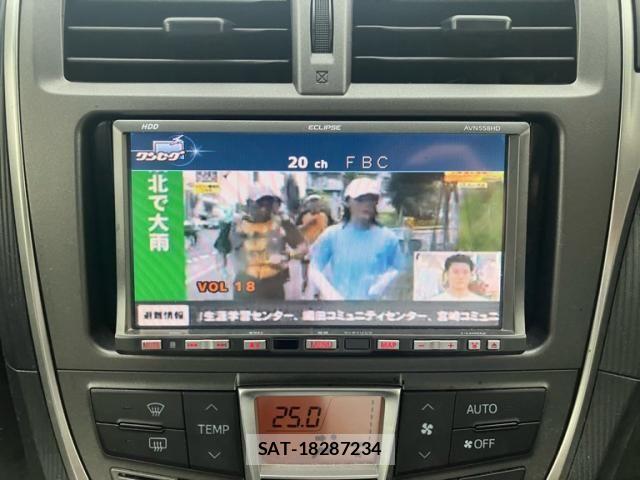 Toyota RACTIS 2012-03 8667059-15