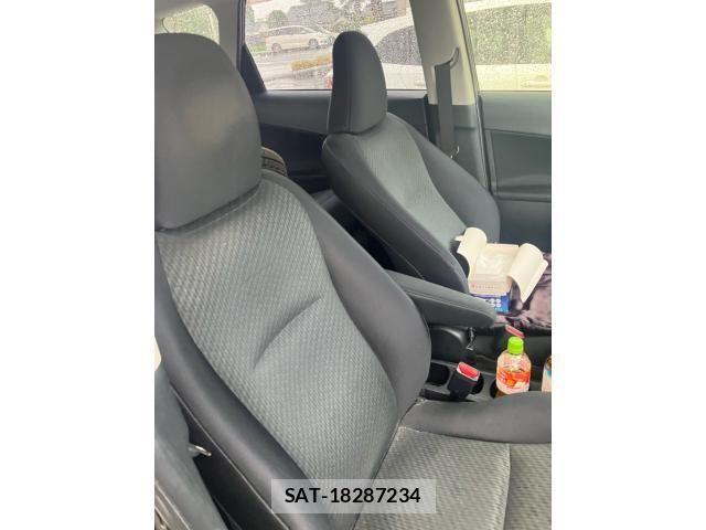 Toyota RACTIS 2012-03 8667059-8