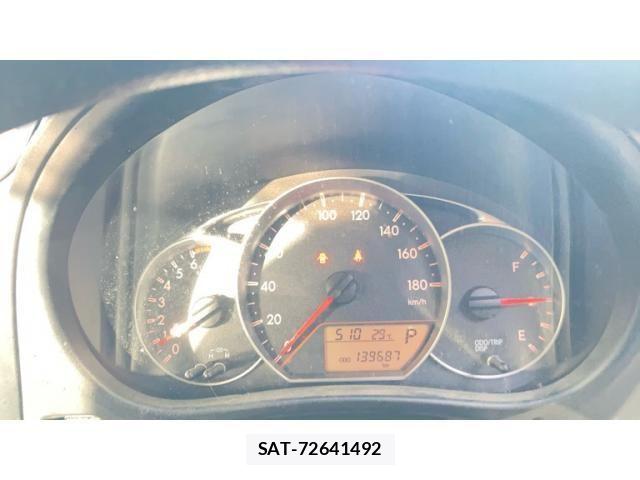 Toyota RACTIS 2011-10 8662069-17