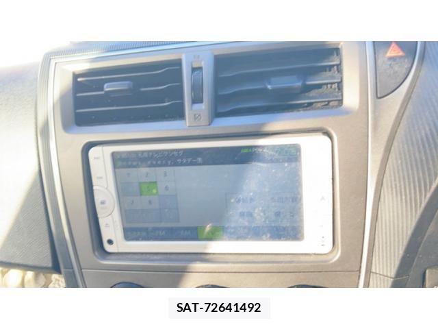 Toyota RACTIS 2011-10 8662069-18