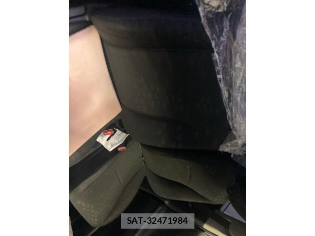 Toyota RACTIS 2012-05 8797770-19