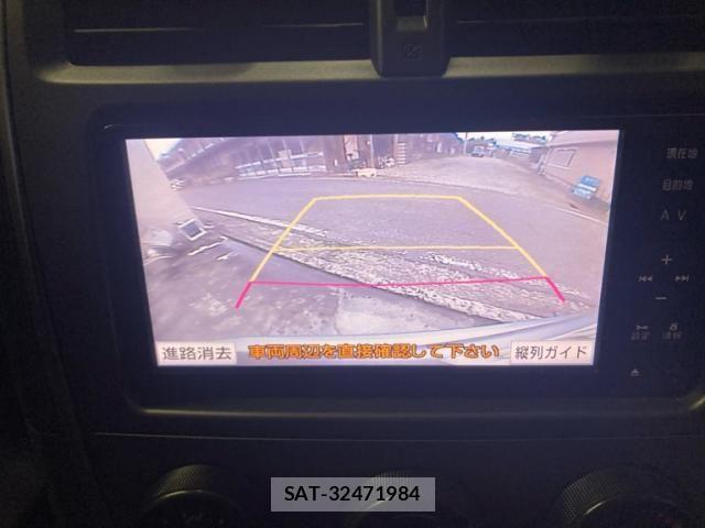Toyota RACTIS 2012-05 8797770-22