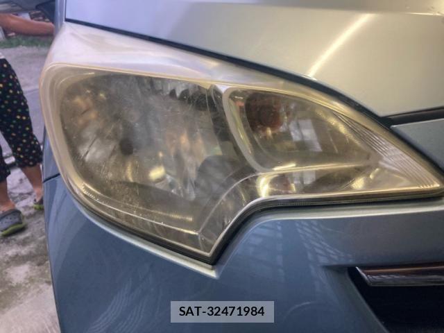 Toyota RACTIS 2012-05 8797770-4