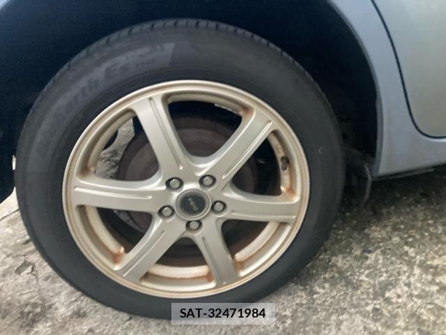 Toyota RACTIS 2012-05 8797770-8