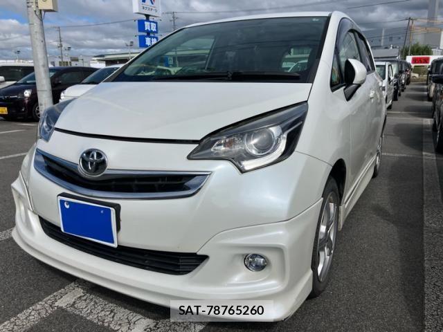 Toyota RACTIS 2015-11 8882673-2
