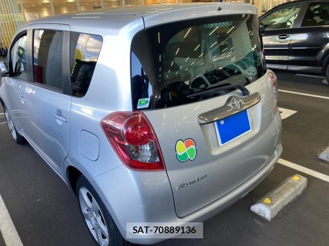 Toyota RACTIS 2008-07 8884502-8