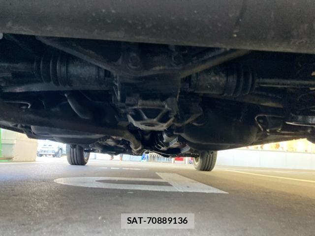 Toyota RACTIS 2008-07 8884502-10