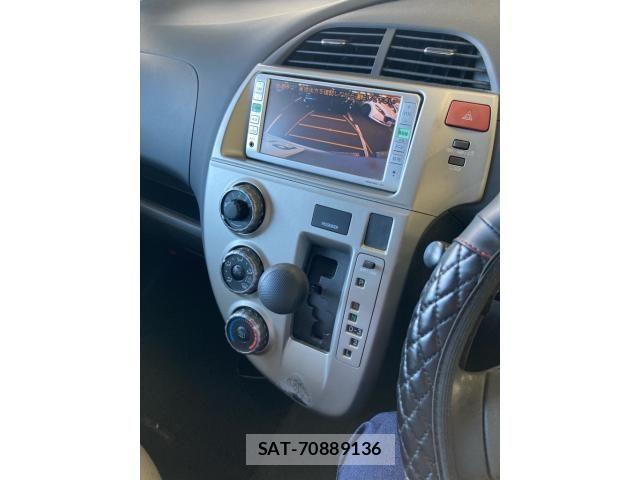 Toyota RACTIS 2008-07 8884502-17