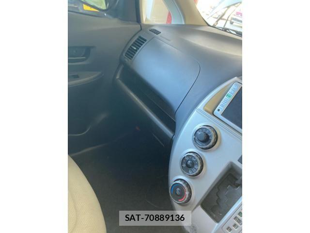 Toyota RACTIS 2008-07 8884502-18