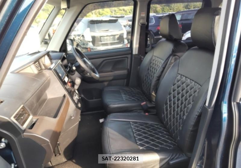 Toyota ROOMY 2023-04 907218-9