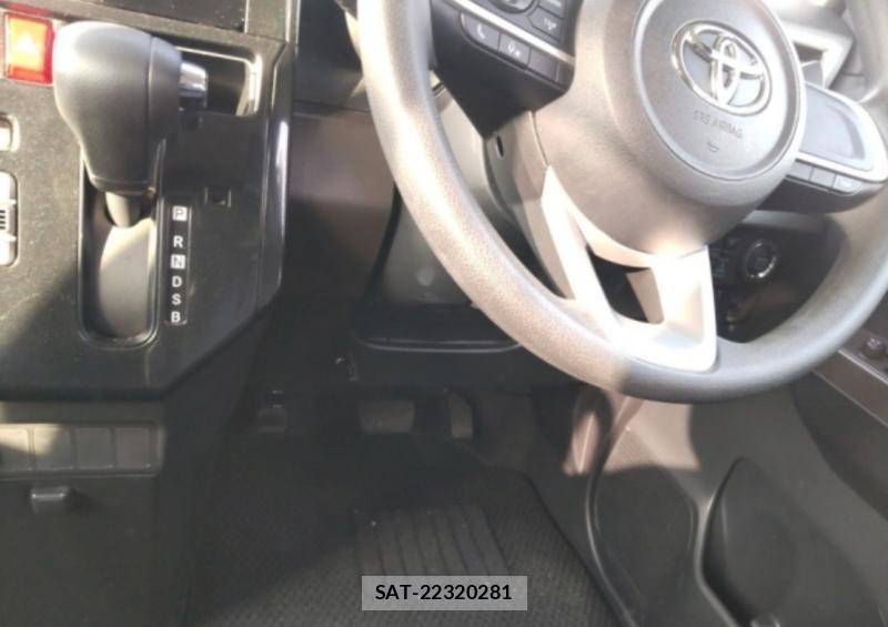 Toyota ROOMY 2023-04 907218-10