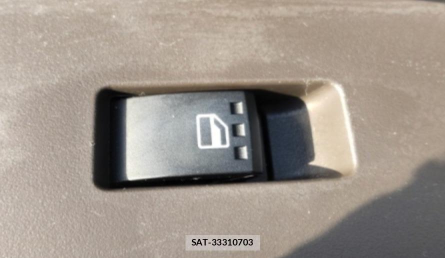 Toyota ROOMY 2023-03 907219-13