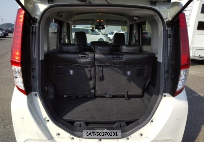 Toyota ROOMY 2023-04 907216-6