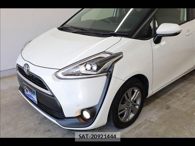 Toyota SIENTA 2017-03 7503318-12