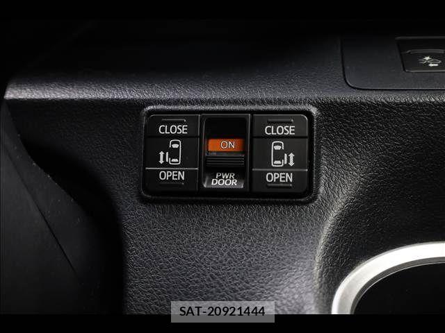 Toyota SIENTA 2017-03 7503318-3