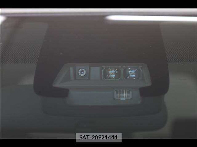 Toyota SIENTA 2017-03 7503318-7