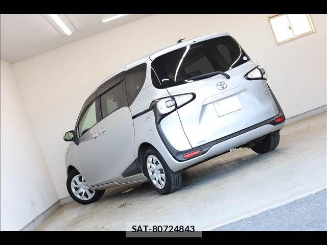 Toyota SIENTA 2016-03 8415544-10