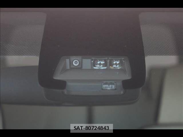 Toyota SIENTA 2016-03 8415544-6