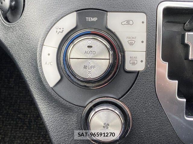 Toyota SIENTA 2015-07 4603586-9